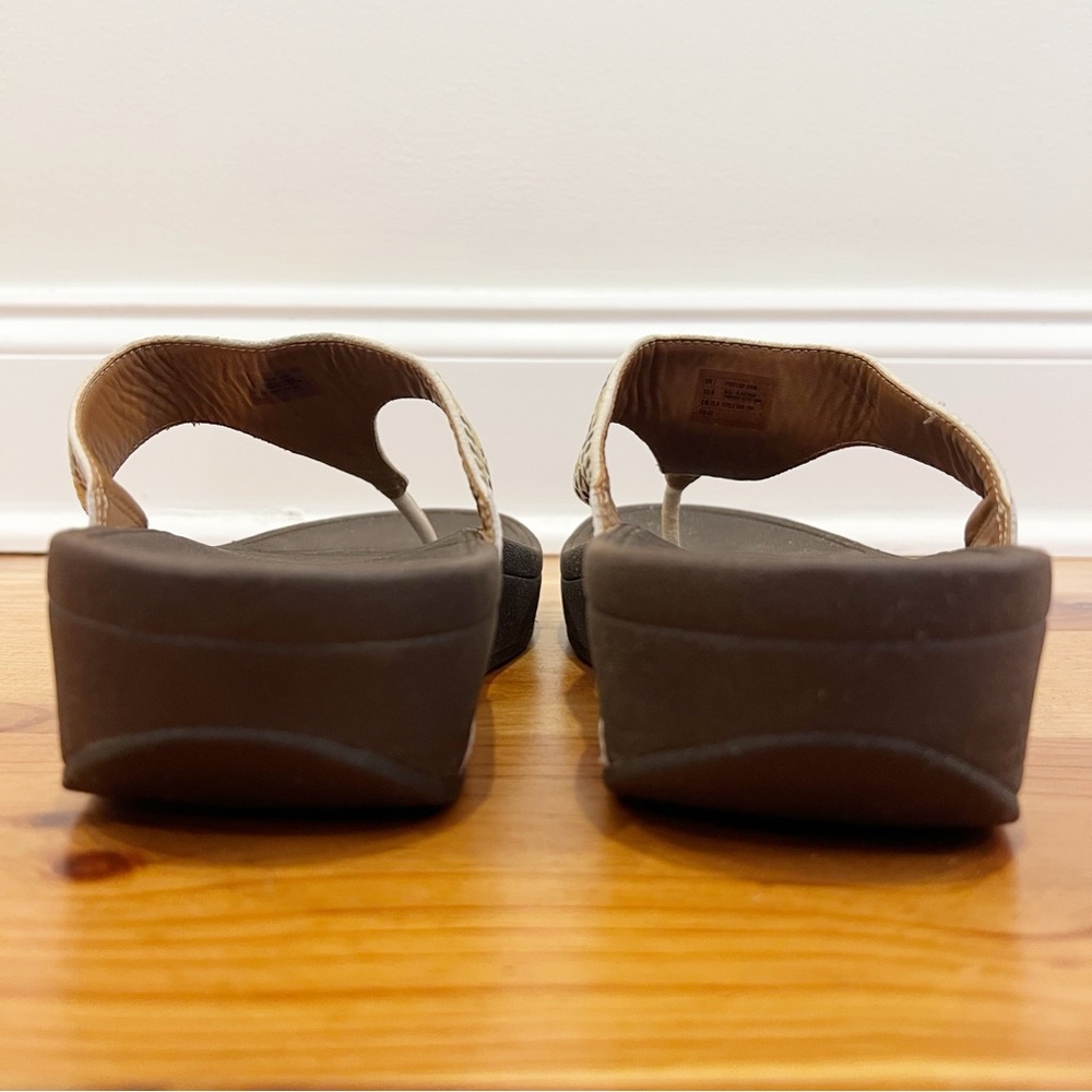 FitFlop Aztec Chada Toe Post Sandals Womens 9 Urban White Studded Comfort - Picture 7 of 12